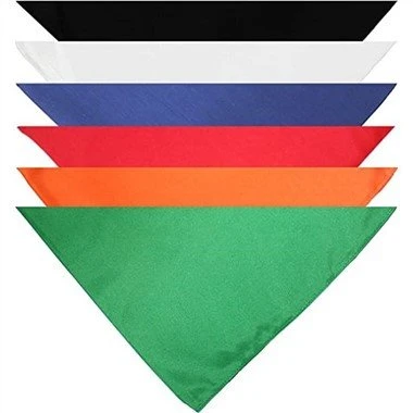 Bandanas de poliéster triangulares para cães